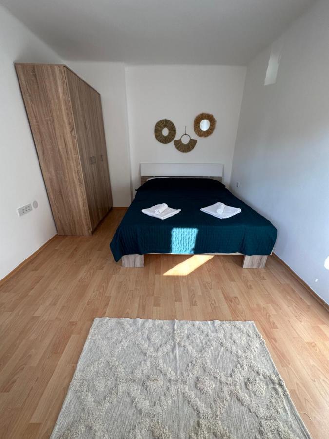 Boho Apartment Ниш Экстерьер фото