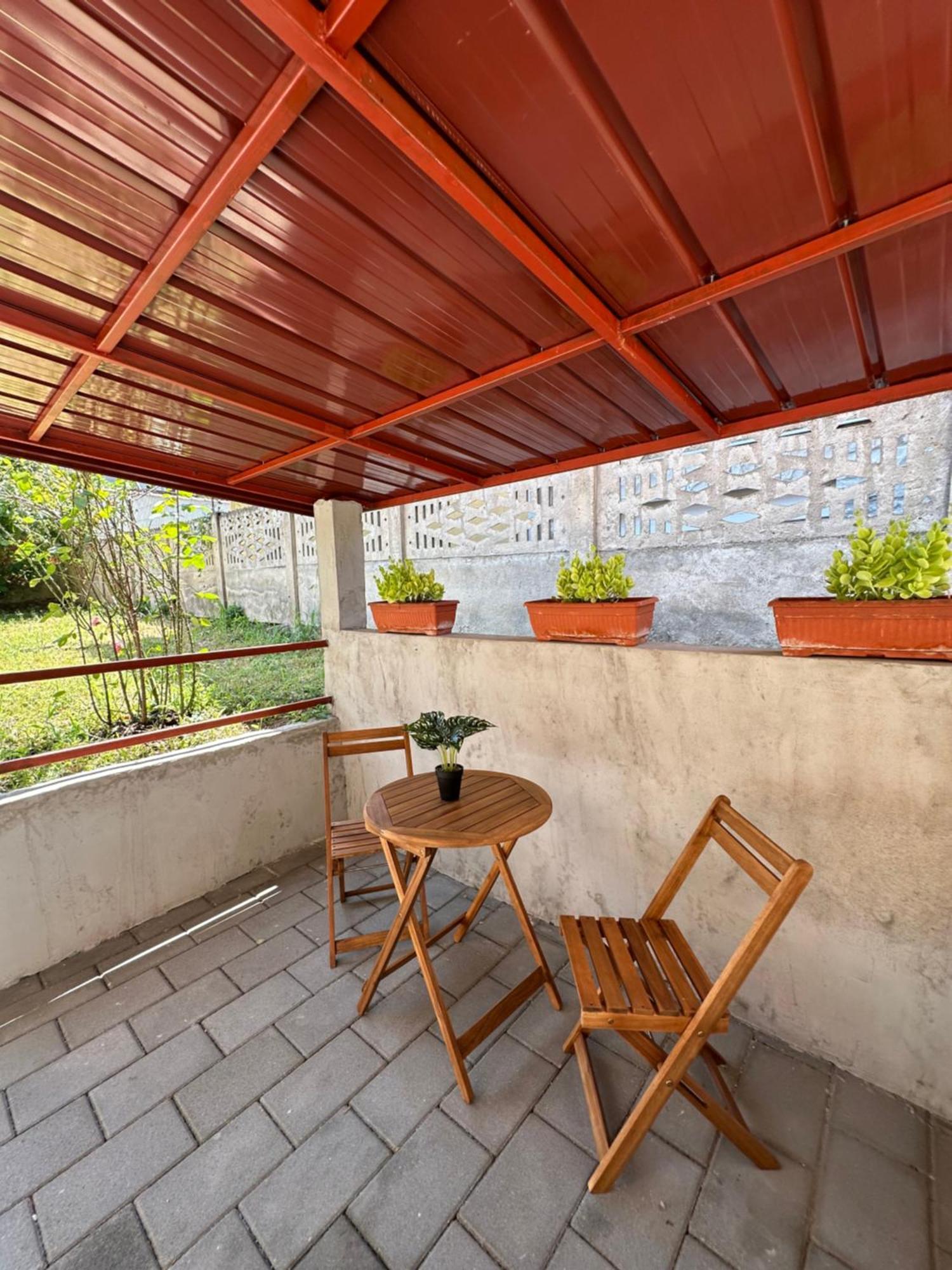 Boho Apartment Ниш Экстерьер фото